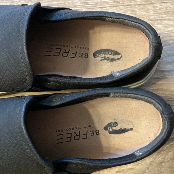 Dr. Scholl’s Black Slip On Sneakers - Picture 2 of 7